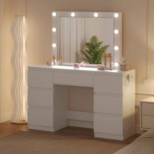 Vanity dressing table with mirror WOLTU with LED Mirror Dressing Table