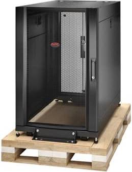 APC NetShelter SX 18U Server Rack