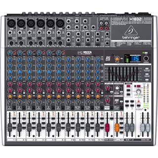 Behringer XENYX X 1832 USB Mixerpult