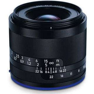 Zeiss Loxia 35mm f/2.0 Sony E