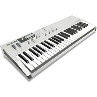 Waldorf Blofeld Keyboard Synthesizer White