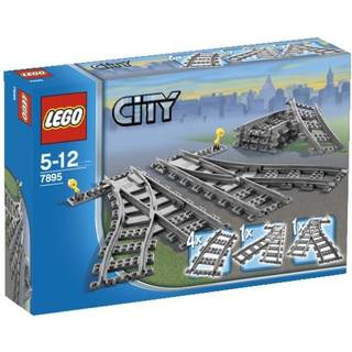 Switching Tracks (7895)