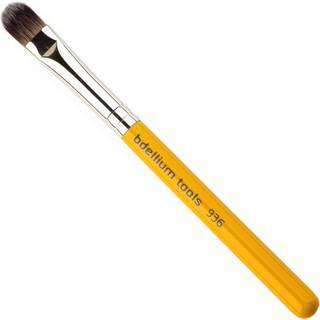 Bdellium Tools Professional Makeup Brush - 936 Concealer - Kort træhåndtag til praktisk rejse til blanding af concealer (gul 1 stk)