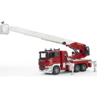 Bruder MACK Granite Fire engine with slewing ladder and water pump