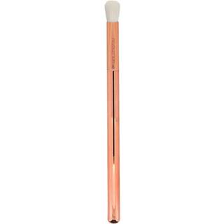 Makeup Revolution Ultra Pointed Crease Eyeshadow Brush E301