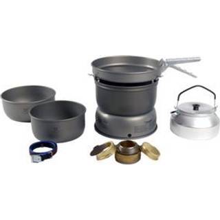 Spritbrænder Trangia 25 Large, 1000 W + 2 gryder, 1 stegepande &amp; vindskærm i HA / hårdanodiseret aluminium + 1 kaffekande + gribetang + rem, Uden brændstof