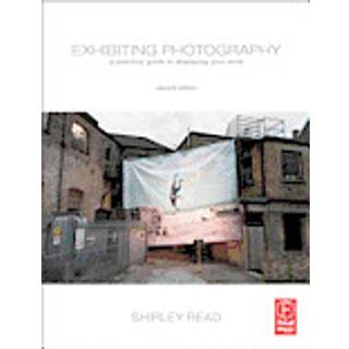 Exhibiting Photography