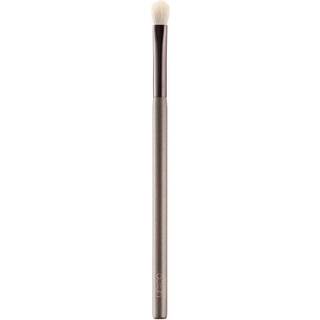 Delilah Eyeshadow Brush