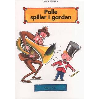 Palle spiller i garden