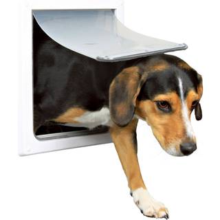 Trixie 2-Way dog flap with tunnel S-M: 30 × 36 cm white