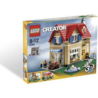 Family Home (6754)