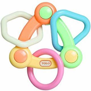 Tolo Baby rangle i pastelfarver - Trekant
