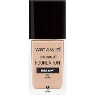 wet n wild Photo Focus Matte Liquid Liquid Foundation Shell Ivory Vegan & Cruelty-Free