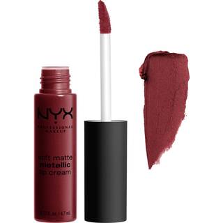 NYX Soft Matte Metallic Lip Cream Budapest - dyb mauve med røde undertoner, perlefarvet farve, letvægts, cremet mat finish