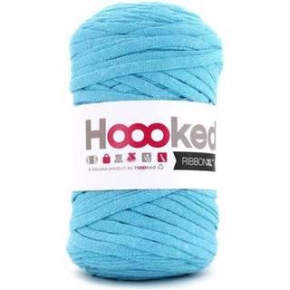 Hoooked Ribbon XL Sandy Ecru - RXL33 Indhold: Bomuld samt en lille smule elasthan - 80% genbrugsgarn Vægt/længde: ca. 250 gram = ca. 120 meter (nogle på 85 m fremgår af varianten) Anbefalede pinde: 10-12 mm Vask: Maskinvaskmax 30°C / Tørres fladt.
