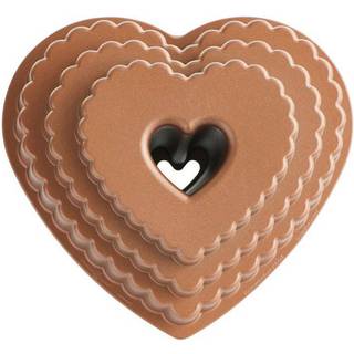 Nordic Ware Lagdelt Hjerteformet Bundt-form - Støbt aluminium, 12 kopper hjerteformet bundt-kageform, Fremstillet i USA