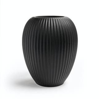 Vase Model 4767 Sort 18 cm