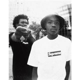 New Mags - Supreme - Coffee Table Books