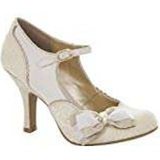 Starfell: Willow Moss and the Forgotten Tale