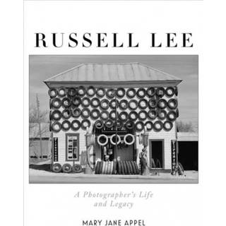 Russell Lee
