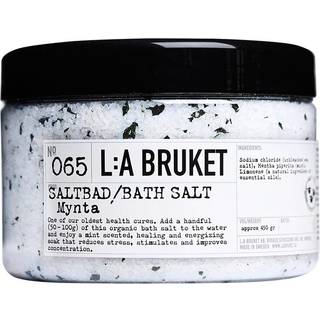 La Bruket Kropspleje Spaer og badesalt No. 065 Bath Salt Mint 450 g (407,00 kr / 1 kg) - 450 g