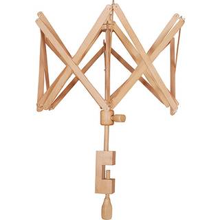HobbyArts Garnvinde Træ 1 stk. garnvinde i træ. Garnvinden måler: Højde: 60 cm Bredde: 75 cm.