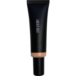Lord & Berry Make-up Ansigtsmakeup Fluid Foundation On Stage Nr.8644 Warm Sand 30 ml (8.633,00 kr / 1 l) - 30 ml