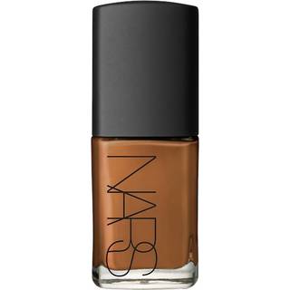NARS Ansigtsmakeup Foundation Sheer Glow Foundation Manaus 30 ml (13.000,00 kr / 1 l) - 30 ml