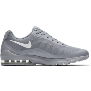 Nike Air Max Invigor sneakersEU 44.5 (UK 9.5)