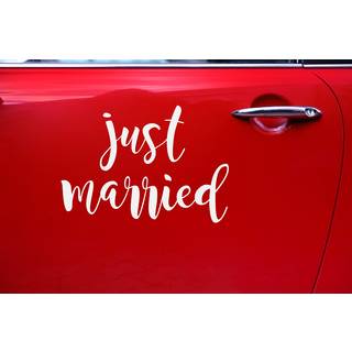 Just Married, klistermærke
