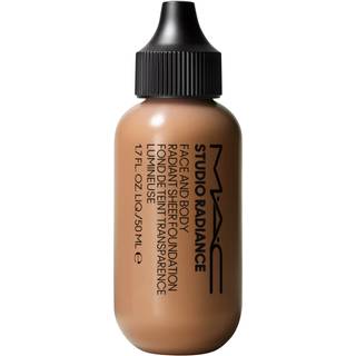 MAC Studio Radiance Face And Body Foundation N5 50 ml