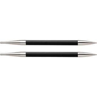 KnitPro KARBONZ UDSKIFTBARE rundpinde (3-8.00mm) 3.00 mm Indhold:2 udskiftbare pinde Materialer:Kulstof (carbon) og messing Typer:Strømpepinde, faste rundpinde og udskiftbare rundpinde Størrelser: 3.00-8.00 mm Kabel medfølger ikke.