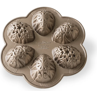 Ornamental Egg bageform