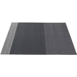 Muuto Varjo Gulvtæppe 170x240 Mørkegrå