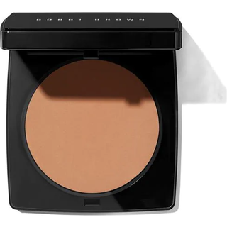 Bobbi brown sheer finish pressed powder 04 basic brown 10g