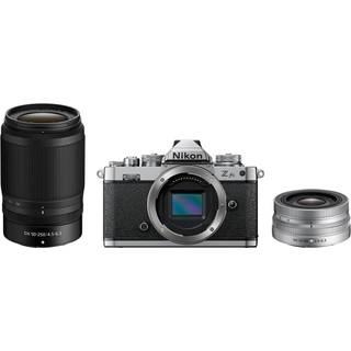 Nikon Z fc + Z DX 16-50 mm f/3.5-6.3 + Z DX 50-250 f/4.5-6.3 kit