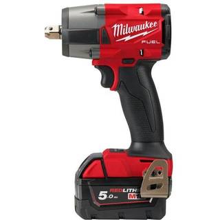 Milwaukee M18 FMTIW2P12-502X Slagnøgle med batteri og oplader
