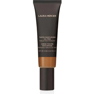 Laura Mercier Facial make-up Foundation OliefriTinted Moisturizer Original SPF 20 Walnut 50 ml (8.300,00 kr / 1 l) - 50 ml