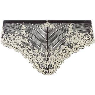 Wacoal Embrace Lace Tanga - Black - Large