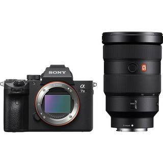 Sony Alpha A7 III + 24-70mm F2.8 GM FE + Gratis Batteri, UV og CP Filter (Kampagne)