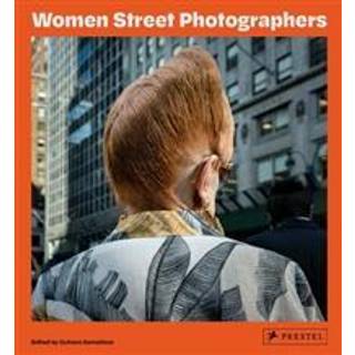 Women Street Photographers