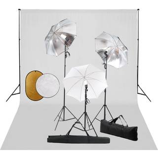 fotostudieudstyr med lamper, paraplyer, baggrund og reflektor