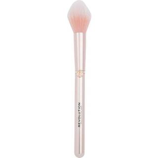 Makeup Revolution Create Soft Focus Brush R6