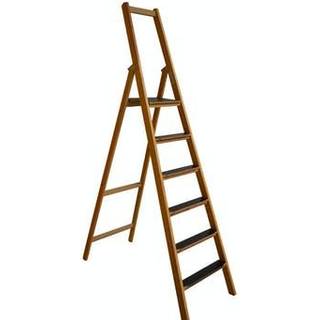 Trappestige med skridsikre trin