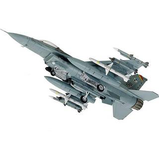 Tamiya 1/72 F-16CJ Fighting Falcon