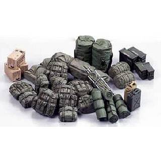 1/35 US MILITARY EQUIP. MODERN