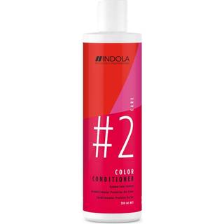 INDOLA Care & Styling INNOVA Wash & Care Farvebalsam 300 ml (160,00 kr / 1 l) - 300 ml