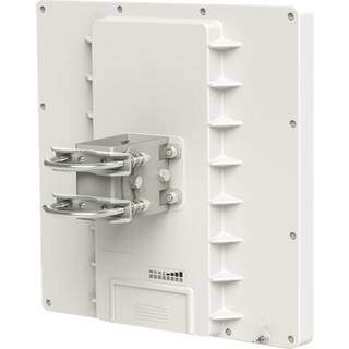 MikroTik RouterBOARD QRT 5
