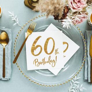 20 stk. Frokostservietter Hvid 60-års Fødselsdag - Elegant & Miljøvenlig 33 cm