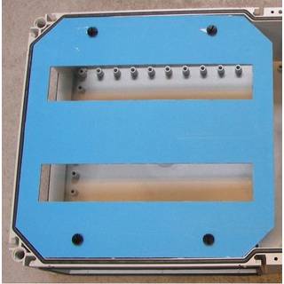 FIBOX EKINDIN 33-2RK, Kassebund incl DIN indsats 2x14 M Polycarbonat 320x320x130 med flangeåbninger